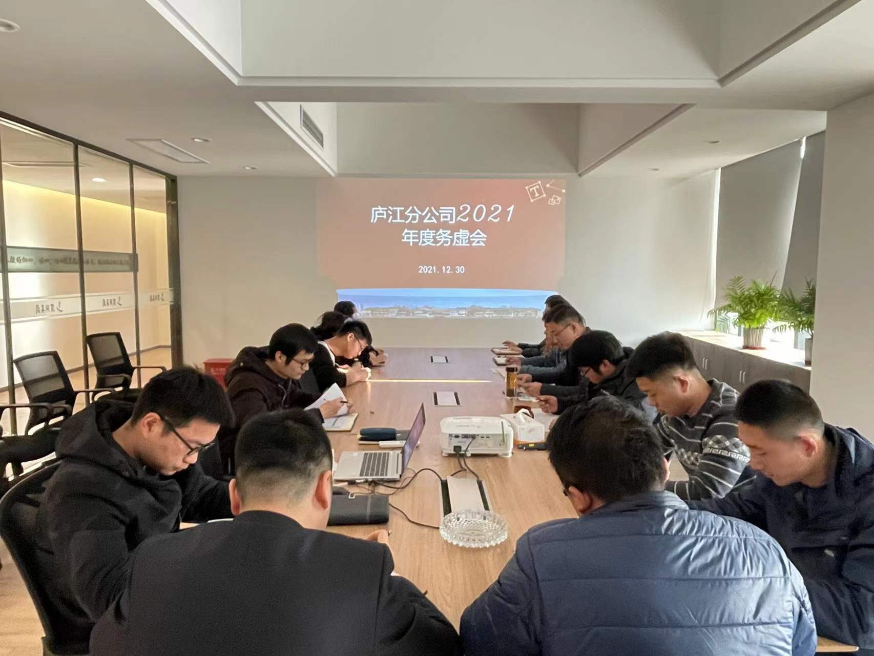 九游會(huì)老哥必備的交流社區(qū)_論壇帖吧